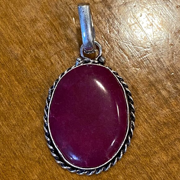 Stunning Natural Handmade Ruby Gemstone Pendant. - Picture 4 of 11